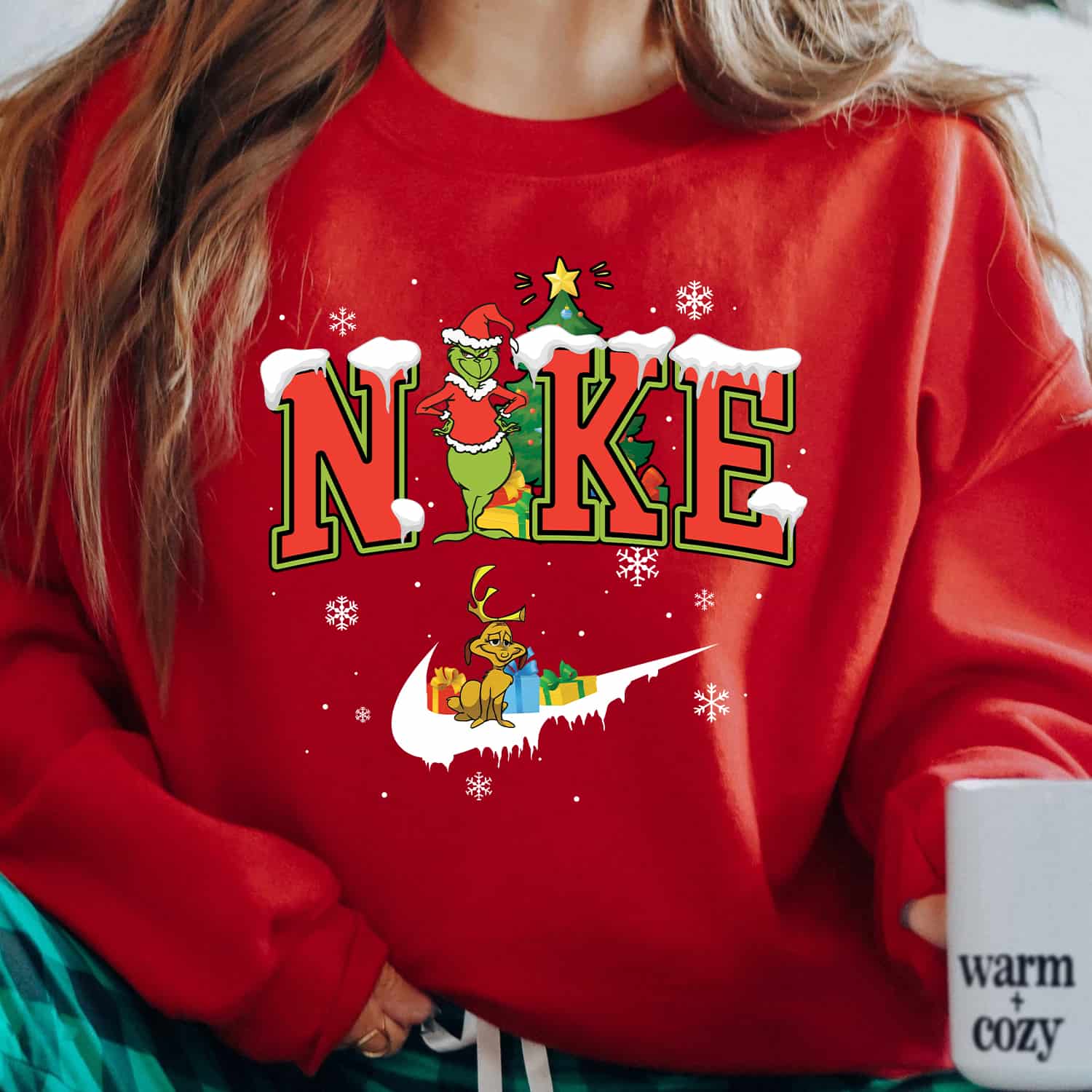 attribuut Viskeus Primitief Santa Grinch Nike Christmas Sweatshirt, Christmas Gifts 2022 for Her, Xmas  Gifts for Him - Happy Place for Music Lovers