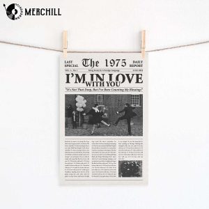 I’m In Love With You Lyric The 1975 Retro Newspaper Poster Gifts for The 1975 Fans