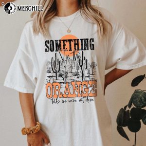 Something in The Orange Vintage Zach Bryan Sweatshirt 4