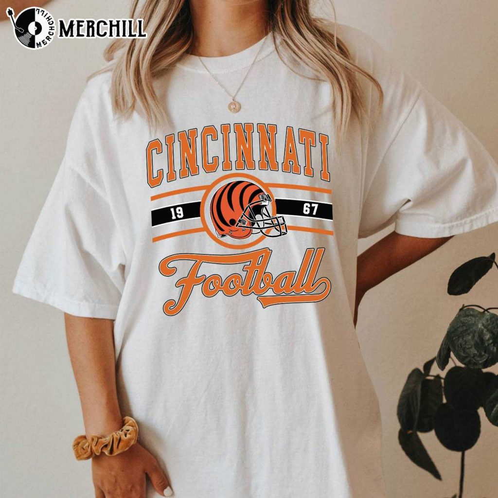 Vintage 1967 Cincinnati Bengals Shirt Gift Ideas for Fans Happy Place for Music Lovers