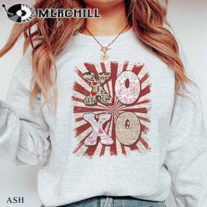 Xoxo Valentine Sweatshirt Retro Valentine Gift for Her 4
