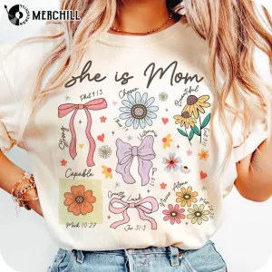 Boho Floral She is Mom Coquette T-Shirt Gift Ideas for Mum