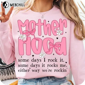 Motherhood Coquette Bow Checker Tee Gift for Mum 2