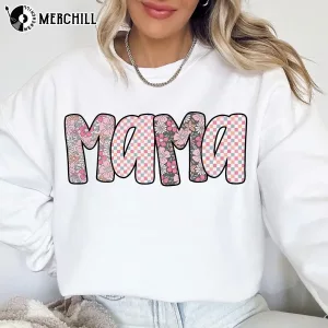 Preppy Cute Floral Mama Shirt Mothers Day Gift Ideas for Sister 2