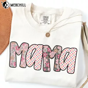 Preppy Cute Floral Mama Shirt Mother’s Day Gift Ideas for Sister