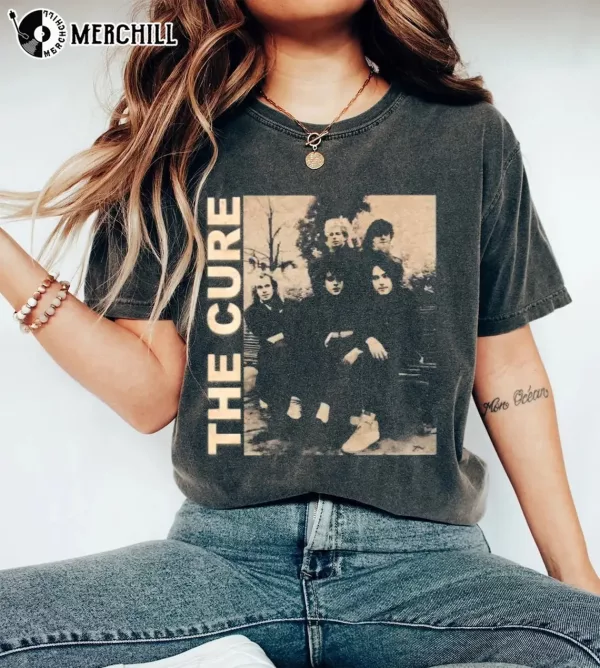 Vintage 90s The Cure Band Graphic Tee
