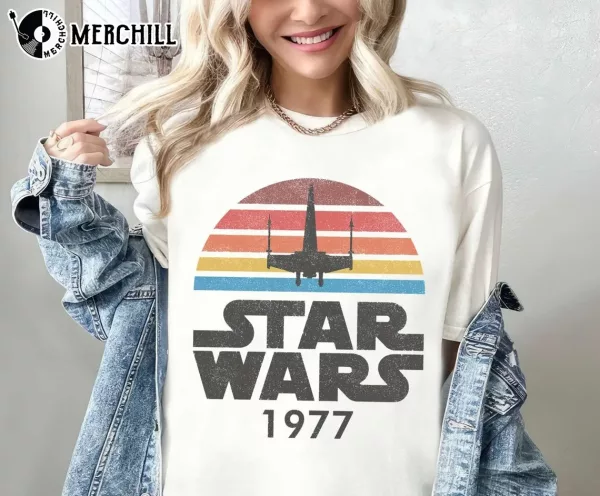 Vintage Retro Disney Star Wars 1977 Shirt Gifts for Star Wars Fans